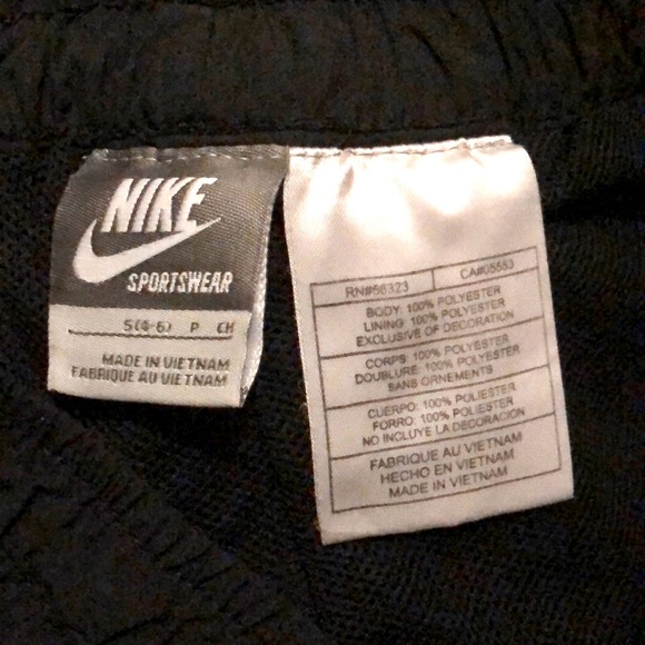 Nike Cropped Workout Capri Pants Size Small - Picture 6 of 7